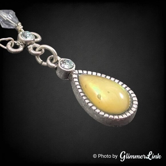 1928 Co Opalescent Green Yellow Teardrop Y-Drop Silver Tone Pendant Necklace - Picture 5 of 11
